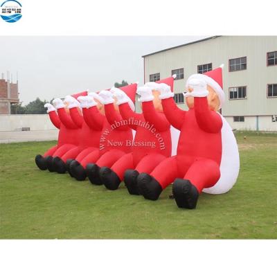 China 2021 New Hot Selling Workshop PVC Oxford Cloth Giant Inflatable PVC Costume Christmas Ball Santa Claus For Holiday Parade for sale