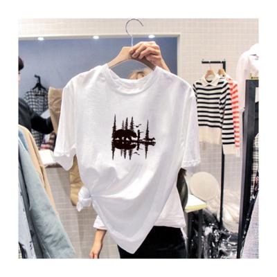 China 2021 New Casual Anti-Wrinkle Letter Print Oversized Tops Short Sleeve White Summer Harajuku Loose T-shirt Women for sale