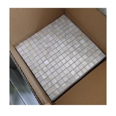 China Pure Natural Material White Parquet Shell Mosaic Swimming Pool Wear-Water Mosaic Decorate Wall Floor Tiles for sale