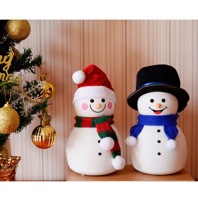 China Usb Indoor Baby Animal Christmas Decoration Electric Snowman Silicone Night Light for sale