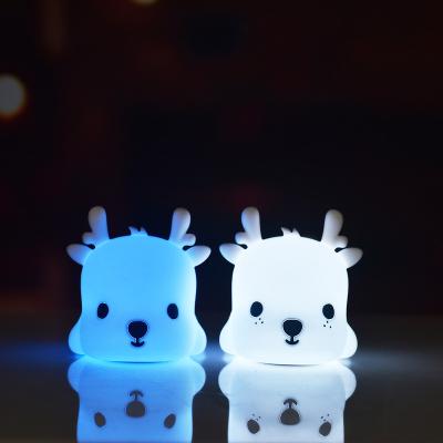 China Change Colors 7 Colors Cute Silicone Animal Nursery Portable Deer Lamp Toddler Baby Kids Night Lights For Bedroom for sale