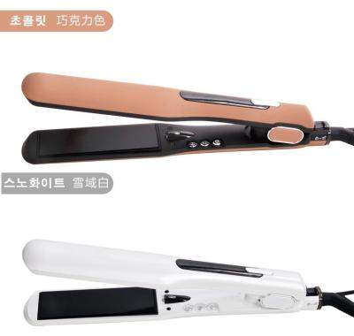 China 2020 Professional Hotel Private Label Hair Salon Equipment Custom Hair Straightener for sale