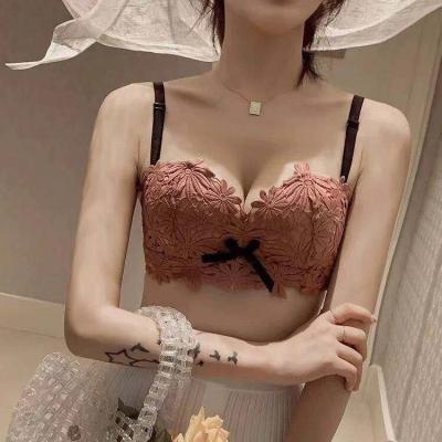 China QUICK DRY ready to ship 2019 hot embroidery thick cup wireless girls lift up bra sexy photos for sale