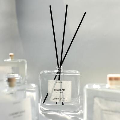 China High Quality Transparent Empty Glass Reed Diffuser Bottles With Cork Of Diffuser 100ml Cosmetic Stock Supply for sale