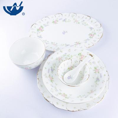 China Sustainable Hot Selling Luxury Gold Rim Bone China Dinner Sets 27 Pcs Wedding Porcelain Dinnerware Sets for sale