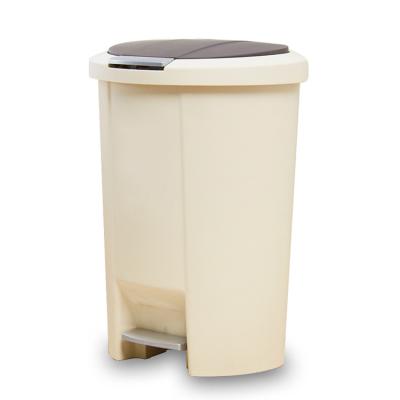 China Sustainable Eco Friendly Household Trash Can , Plastic Step Trash Can for sale