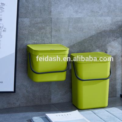 China Sustainable Hot Sale Wall Hanging Plastic Trash Can With Handle And Sticker for sale