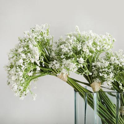 China Beautiful Babysbreath Bouquet Artificial Plastic Flowers Living Room Colorful Artificial White Household Furnishing for sale