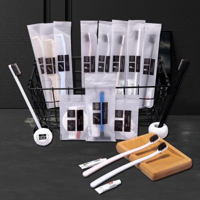 China Hotel Supplies Eco-friendly Exquisite Disposable Hotel Amenities Wholesale Cheap Disposable Amenities Set Guest romm 5 Star Spa Hotel Toiletries Set for sale