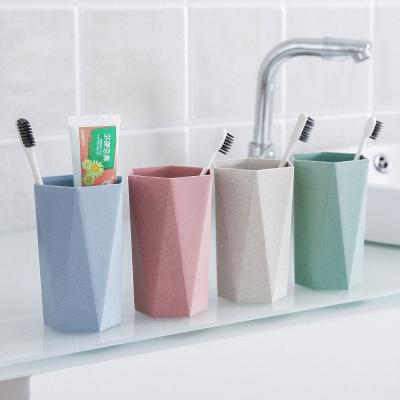 China Sustainable Custom Portable Reusable Reusable Gargle Cup Couple Travel Bathroom Toothbrush Mug Eco-Friendly for sale