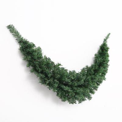 China Environmental Friendly Green BEEF Horn Christmas Garland, Christmas Wall Hanging Garland for sale