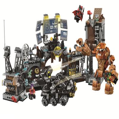 China DIY TOY Educational Bricks Play Set 11353 Batcave Clayface Invasion Building Block Toy for Children Age 6+ 76122 for sale