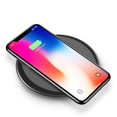 China Universal Wireless Charger Smart Phone Charger Supports 10W Charging Together for sale