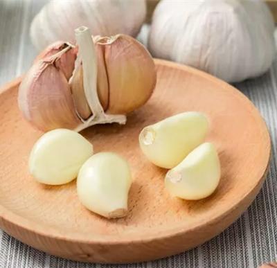 China Fresh peeled 1 single clove garlic for sale