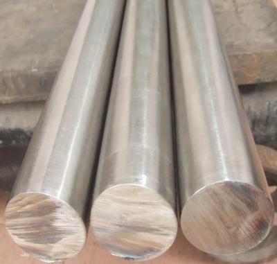 Chine 2024 2618 6061 6063 6026 alliage ronde en aluminium et acier à barres 2,7 G/cm3 Densité à vendre