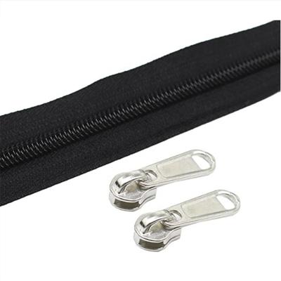 China Durable Nylon #8 Zipper By The Yard With Non Lock Zinc Alloy Metal Slider for sale