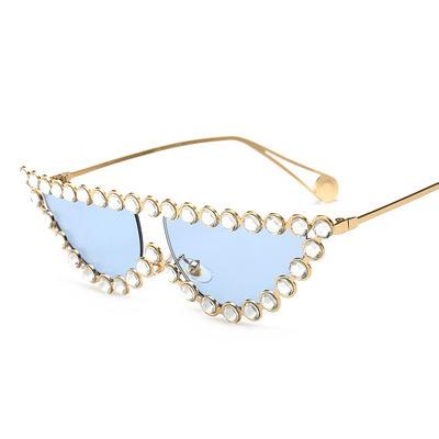 China Fashion Sunglasses Manufacturer Supplier Luxury Rhinestone Fancy Glasses Beach Women Crystal Sunglasses for sale