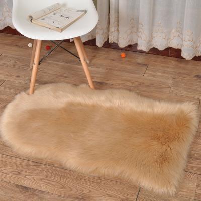 China Non-slip Hot Selling Rectangle Perfect Imitation Faux Hair Long Faux Fur Blankets And Rugs for sale