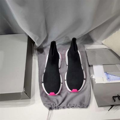 China 2021 fashion trend hot sale unisex brand lightweight sock fly knit famous shoes for sale