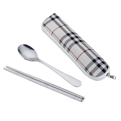 China Sustainable Food Grade Gift Set 304 Stainless Steel Spoon And Chopsticks Portable Cutlery Set With Pouch for sale