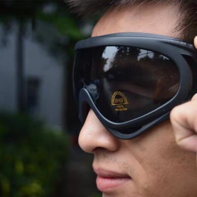 China High Quality Glass Men's and Women's Sports Sunglasses Blackout PC Glass Fashion Sunglasses Motocross One-Piece Goggles for sale