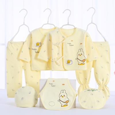 China Breathable 20233 7 Pcs Baby Romper Set Newborn Gift Set Baby Clothes Gift Set for sale