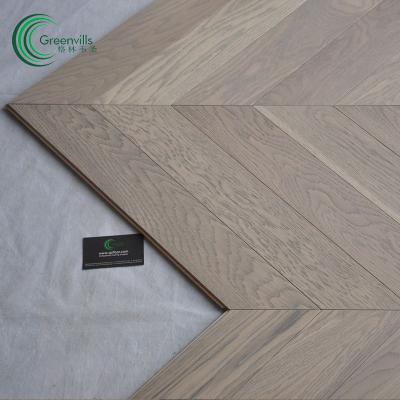 China New Wooden Designed Interior Herringbone Herringbone Floor Tiles Brush Parquet Hardwood Wooden Inventory Workable for sale