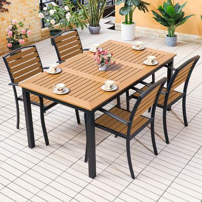 China Good Design Best Selling Modern Teak Garden Dining Furniture Set Outdoor Patio Tables And Chairs for sale