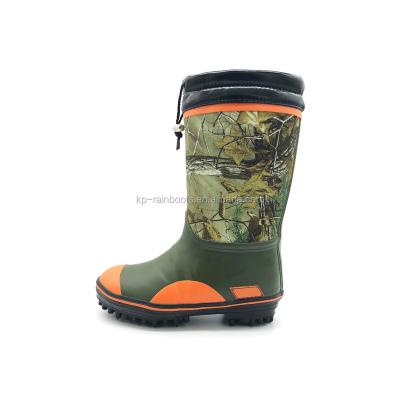 China Anti-Slip On Rock Outdoor Steel Nails Sole Anti-Slip Warm Wellies for sale