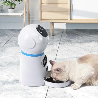 China Popular Automatic Food Dispenser Programmed Camera Function Synchronized Dog Driver Pet for sale