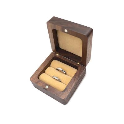 China Box For Ceremony Custom Wooden Double Ring Wedding Ring Bearer Box for sale