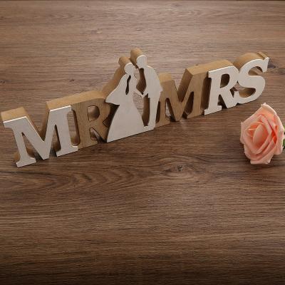 China Wedding Decoration Wedding Ceremony Decoration Wooden Simple Wedding Gift for sale