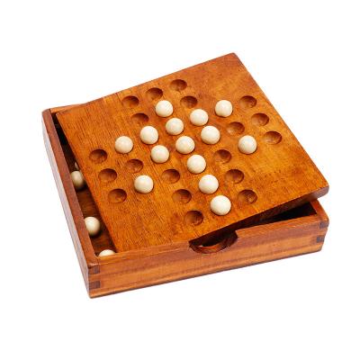 China The Board Game Brain Teaser Vintage Style 33 Wooden Marbles Bead Solitaire Board Wooden Chess Set for sale