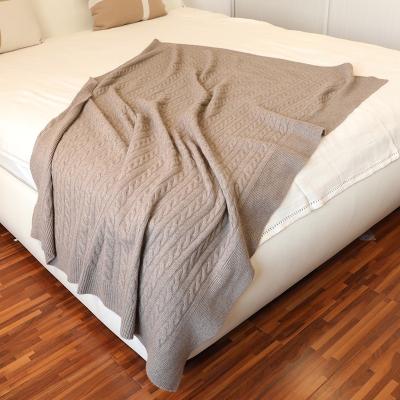 China Custom Made Mexican Cable Knitted Korean Luxury Cashmere Color Soft 100% Winter Thermal Bed Blanket Throw for sale