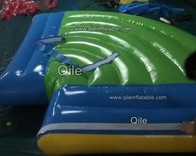 China 0.9mm PVC tarpaulin fabric Inflatable Water Sports Slide for sale