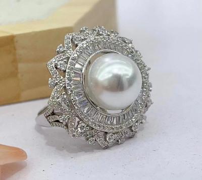 China 2023 New FASHIONABLE Natural Freshwater Zircon Edison Pearl Luxury Wedding Ring Lady Gift Royal Pearl Ring 925 Silver for sale