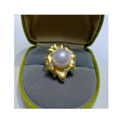 China 2022 Newest Unique Design Minimalist Ring 925 Silver Trendy Natural Freshwater Pearl Ring for sale