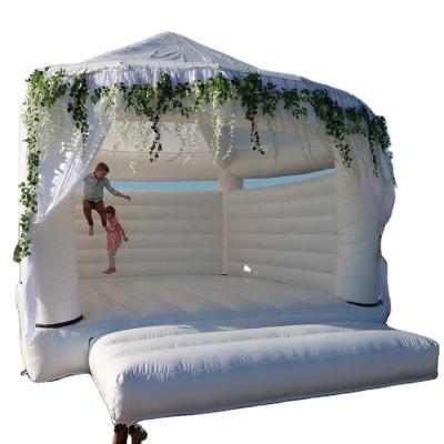 China White PVC Inflatable Trampoline Castle Bungee Jumper Wedding Jumping Bounce House For Sale for sale