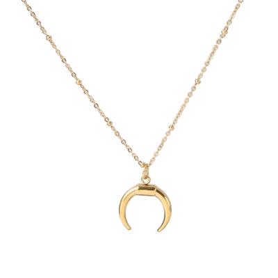 China CLASSIC Classic Gold Stainless Steel Women Crescent Moon Clavicle Chain Jewelry Ox Horn Pendant Necklaces for sale