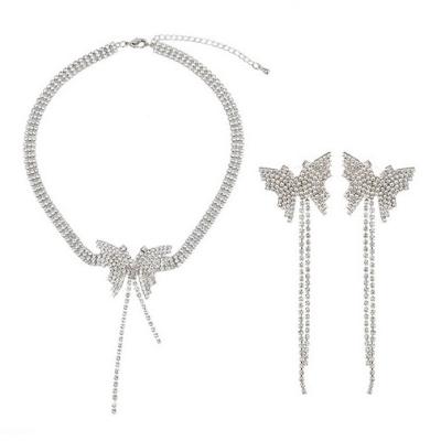 China Hot Selling Fashion Style 2 Pieces Hot Trendy Good Quality Tassel Butterfly Long Cool Necklace For Women Celebrity Choker Fashion Jewelry Set for sale