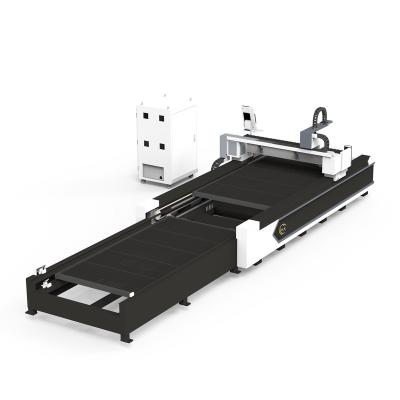 China SERVO-MOTOR Laser Cutting Machine Double Table Heavy Bed Full Cover Fiber Laser Cutting Machine 3kw 6kw With Double Table for sale