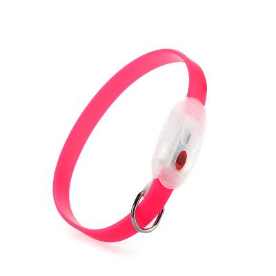 China Viable Factory Wholesale New,Rechargeable,Waterproof Lighting Dog Collar for sale