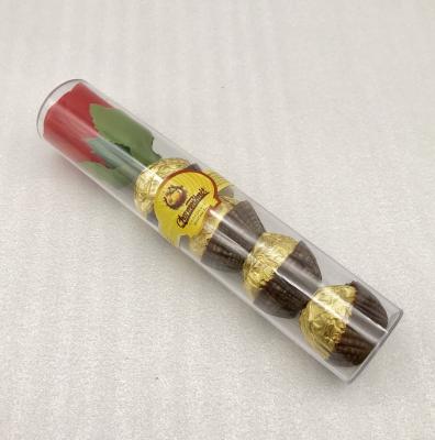 China Valentine Celebration Cylinder Rose Crispy Chocolate Cookie Wafer Coated With Peanut Stick for sale