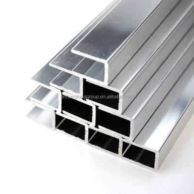 China Individuelle Größe 4040 Aluminium Extrusion 40*40 Aluminium Profile 4040 V Schlitz Bürste Aluminium Profil zu verkaufen