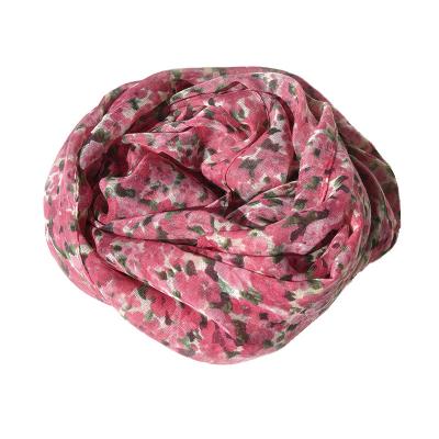 China New Elegant Classic Floral Scarves Fashion Casual Shawl Outdoor Sunscreen Beach Scarf for sale