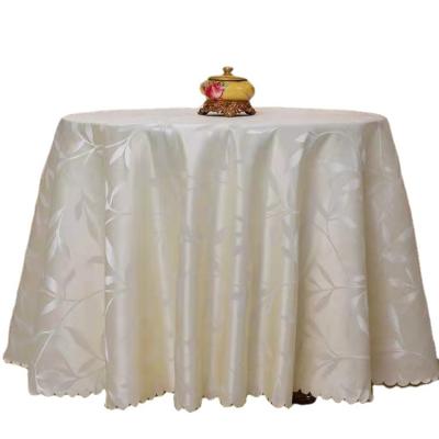 China Guangzhou factory direct sale washable popular Christmas tablecloths patterns wholesale tablecloth for sale