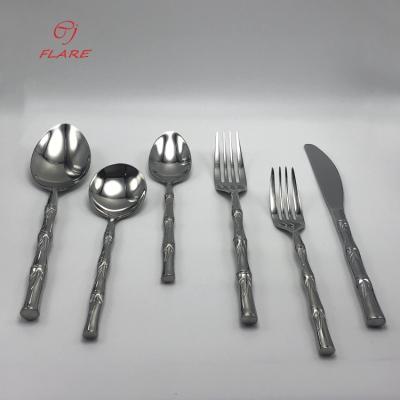 China Viable Hot Selling Gift Set Western Dinnerware 304 Stainless Steel Cutlery Set With Box Flatware Set for sale