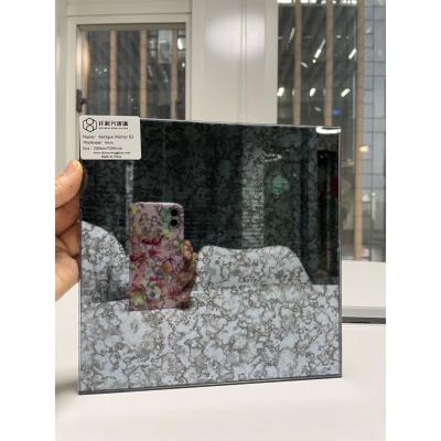 Chine 5 mm Décoration murale et meubles Miroir ancien avec 5 ans de service après-vente à vendre