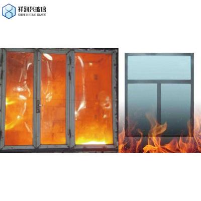 China Individuelle Anfrage Flachpolierte Kante Gehärtetes Borosilikat Glas für Kamin zu verkaufen