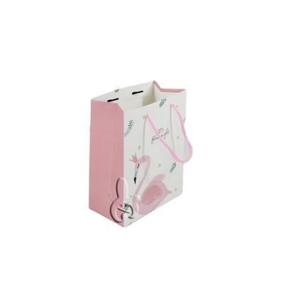 China New Arrival Recyclable Eco Friendly Pink Flamingo Christmas Cartoon Gift Paper Bag Packaging Bags Factory Wholesale Custom Print for sale